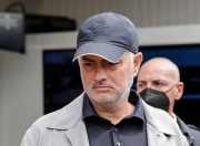 包含暖心，切尔西退休员工赛后给穆帅准备了他最喜欢的词条